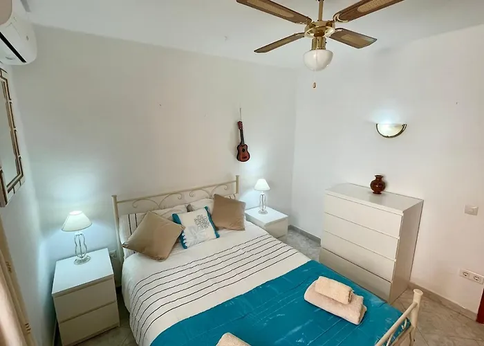 With Panoramic Views, San Juan De Capistrano, Apartamento Nerja